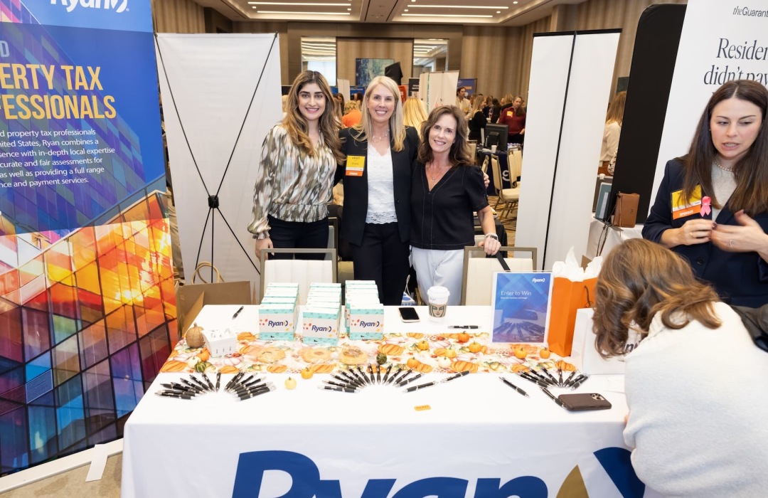 image of women interacting at a trade show